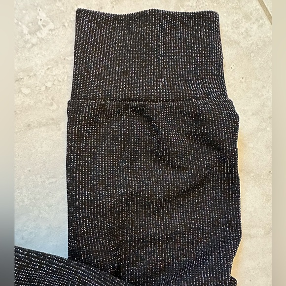 Sparkly Open-back Top - Picture 2 of 4